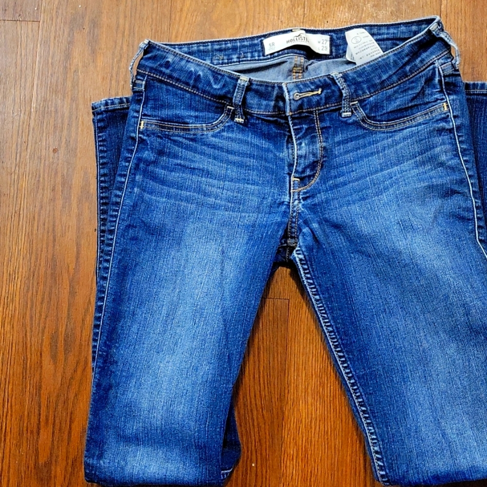 Hollister Skinny jeans waist 27 length length 29